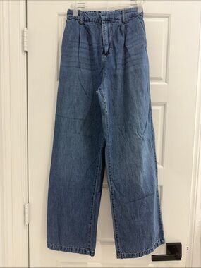 love, Fire Relaxed Straight-Leg Jeans in Medium Blue